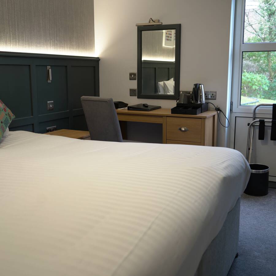 Our budget friendly classic rooms are perfect for long weekends in Eryri or as a base for exploring North Wales