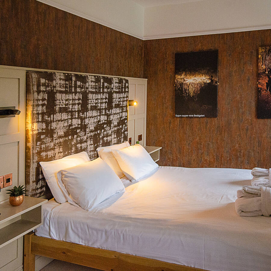 An Executive Suite in the Royal Victoria Hotel in Llanberis